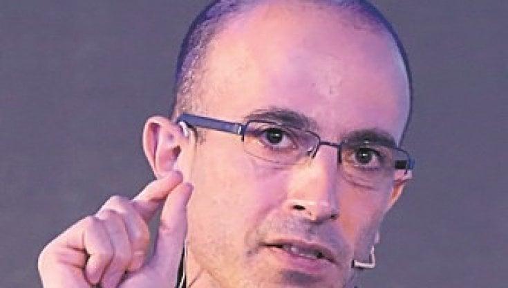 L'ebreo Yuval Noah Harari: la sorveglianza totale avverrà dall'interno dell'organismo umano - Grandeinganno