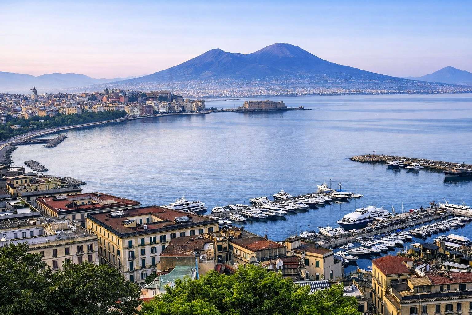 Sei di Napoli se... Cover Image